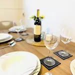 Mola Apartments-ruhrnahes Mit Balkon & Parkplatz Im Herzen Von Schwerte-4p *