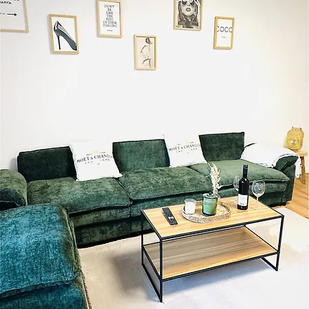 Mola Apartments-ruhrnahes Mit Balkon & Parkplatz Im Herzen Von Schwerte-4p Apartamento