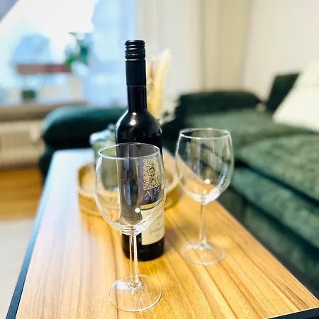 Mola Apartments-ruhrnahes Mit Balkon & Parkplatz Im Herzen Von Schwerte-4p *