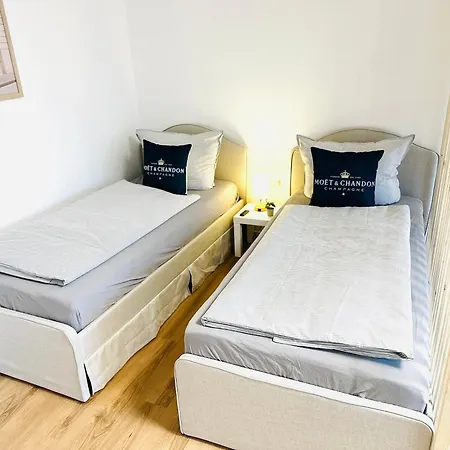 Mola Apartments-ruhrnahes Mit Balkon & Parkplatz Im Herzen Von Schwerte-4p *