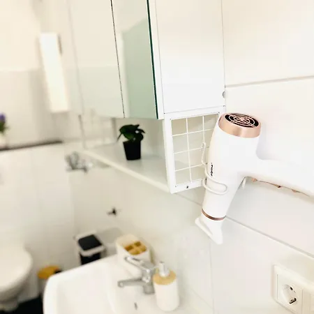 Mola Apartments-ruhrnahes Mit Balkon & Parkplatz Im Herzen Von Schwerte-4p
