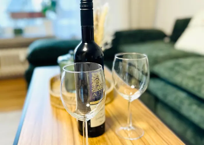 Mola Apartments-ruhrnahes Mit Balkon & Parkplatz Im Herzen Von Schwerte-4p *