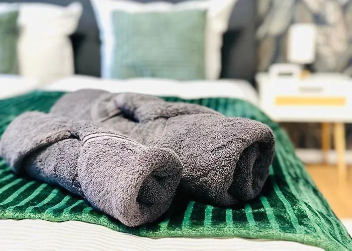 Mola Apartments-ruhrnahes Mit Balkon & Parkplatz Im Herzen Von Schwerte-4p Apartamento *