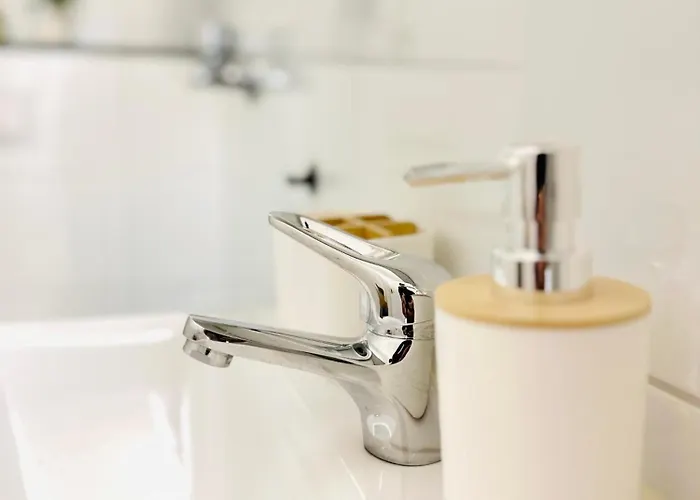 Mola Apartments-ruhrnahes Mit Balkon & Parkplatz Im Herzen Von Schwerte-4p