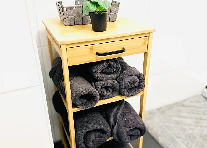 Mola Apartments-ruhrnahes Mit Balkon & Parkplatz Im Herzen Von Schwerte-4p Apartamento