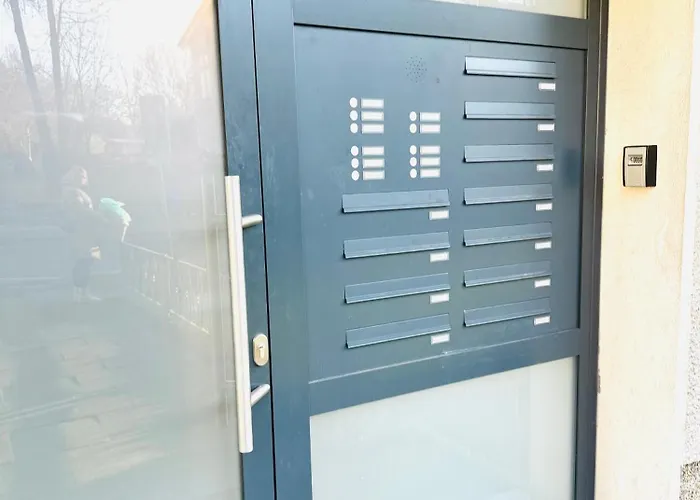 Mola Apartments-ruhrnahes Mit Balkon & Parkplatz Im Herzen Von Schwerte-4p Apartamento *